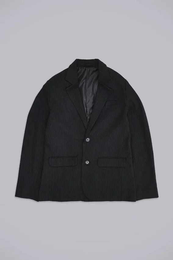 Blazer Libertine à fines rayures, coupe ajustée