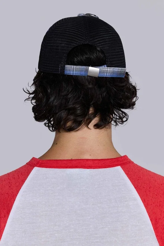 Casquette à carreaux mélangés Badge
