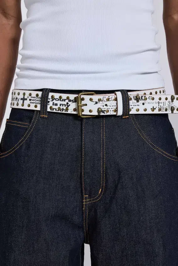 Ceinture blanche cloutée « Divinity »