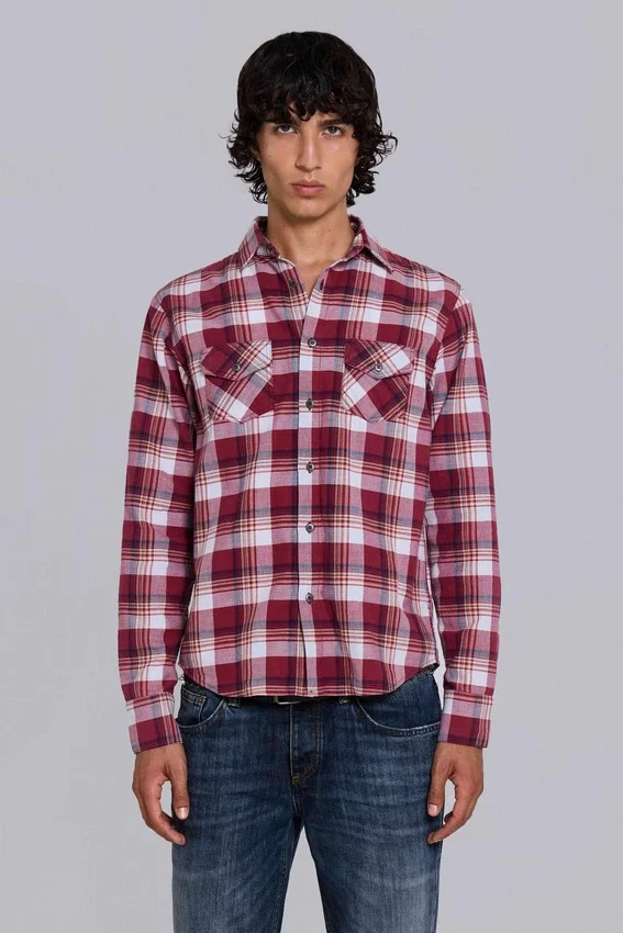 Chemise ajustée à carreaux « Vacation »