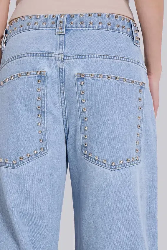 Colossus Jeans cloutés, délavage bleu clair