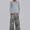 Colossus Jeans en camouflage Woodland à effet aiguilleté