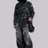 Colossus Jeans XL délavé et orné de chaînes