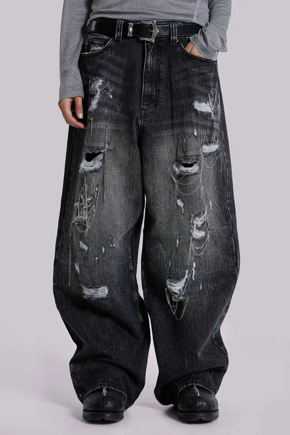 Colossus Jeans XL délavé et orné de chaînes