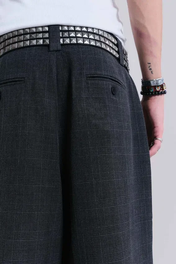 Goliath Shorts à carreaux foncés