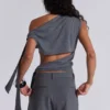 Haut asymétrique Mena en gris