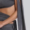 Haut asymétrique Mena en gris