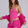 Haut dos nu Kayla en rose