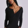 Haut en maille Henley noir « Haze »