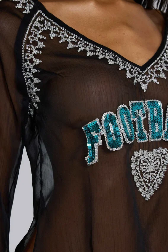 Haut en mousseline orné d’un motif football