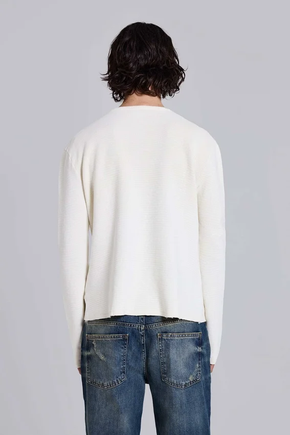 Haut Henley en tissu gaufré écru