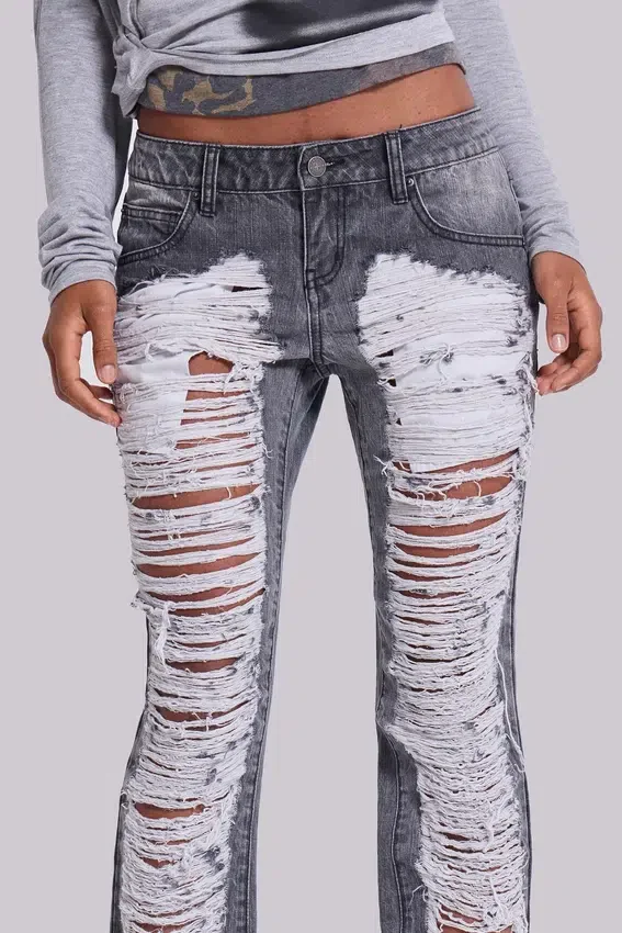 Jeans bootcut effiloché Zain, gris
