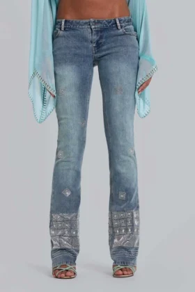 Jeans Cooper bootcut orné de perles cousues à la main