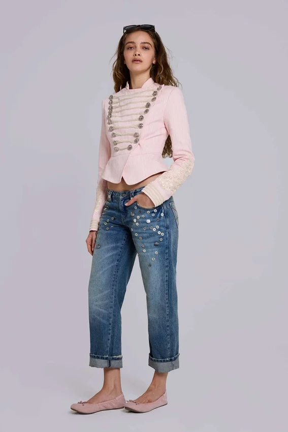 Jeans court Cooper orné