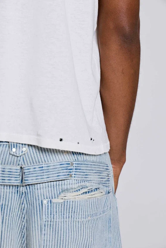 Jeans de charpentier à double genou à fines rayures