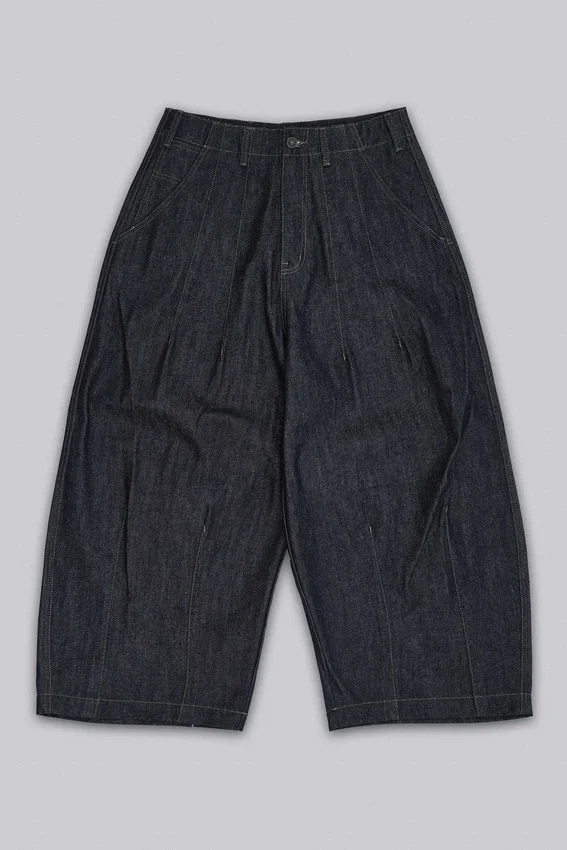 Jeans Jinx Balloon