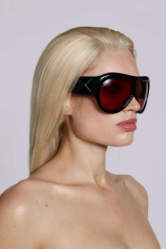 Lunettes de soleil Noctra XL Stud couleur prune