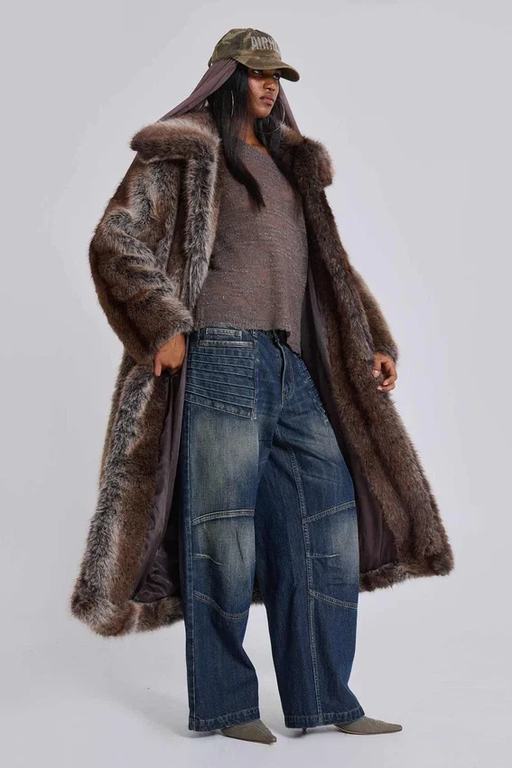 Manteau en fausse fourrure Agyness Brown
