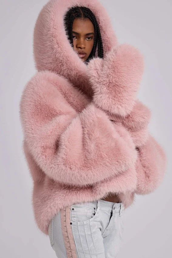 Manteau oversize en fausse fourrure Mara, rose