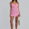 Mini-robe en dentelle appliquée Shadea, rose