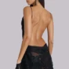 Mini-robe noire Shadea en dentelle appliquée