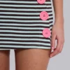 Mini-robe à rayures Misty avec boutons dans le dos