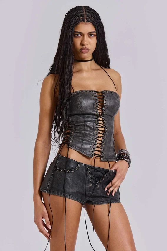 Corset à lacets en simili cuir noir Odile