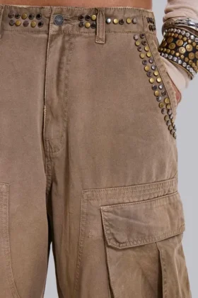 Pantalon cargo « Carpenter » clouté