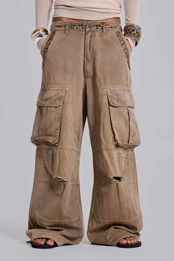 Pantalon cargo « Carpenter » clouté