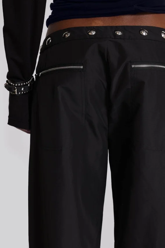 Pantalon cargo clouté Corvi