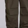 Pantalon cargo en toile de parachute kaki