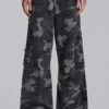 Pantalon cargo noir délavé motif camouflage Trooper