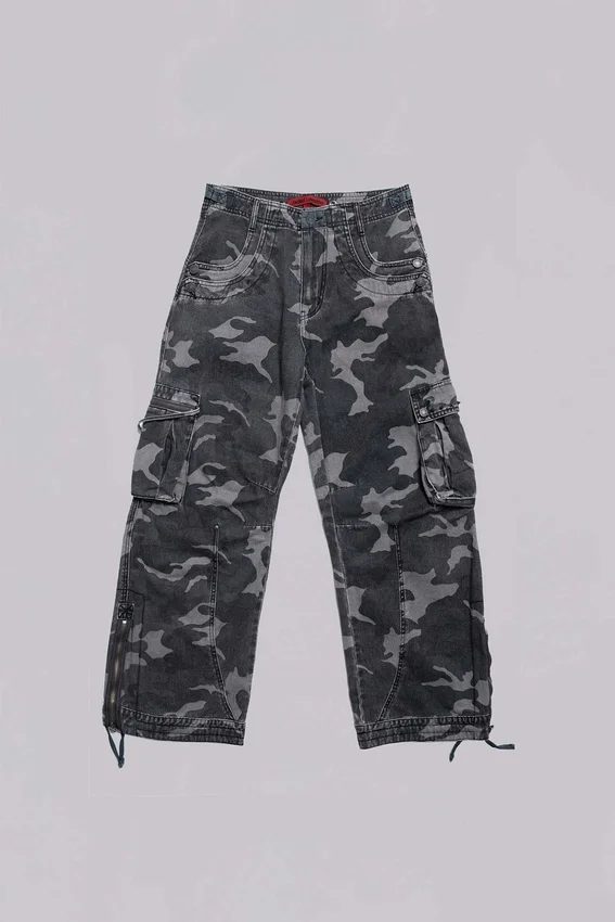 Pantalon cargo noir délavé motif camouflage Trooper