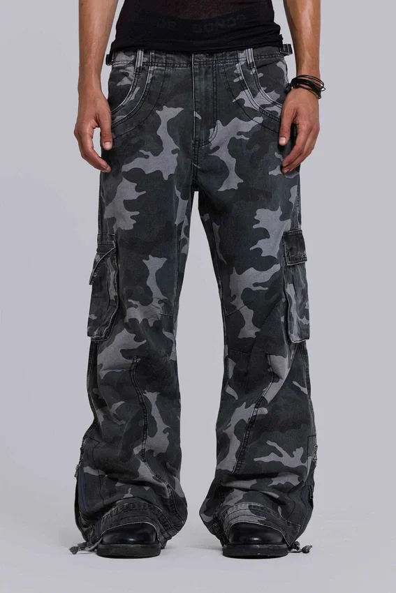 Pantalon cargo noir délavé motif camouflage Trooper