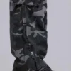 Pantalon cargo noir délavé motif camouflage Trooper
