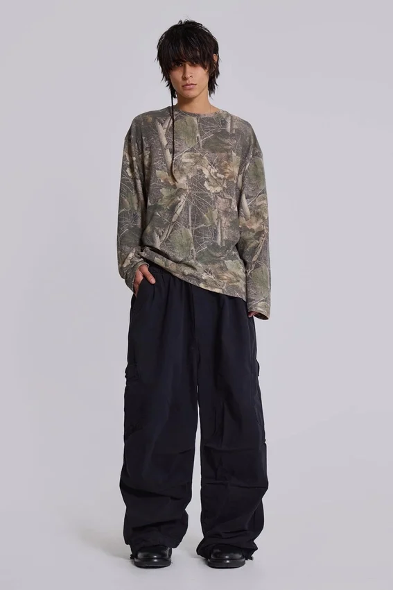 Pantalon cargo noir « Parachute Cargo »