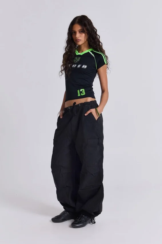 Pantalon cargo noir « Parachute Cargo »
