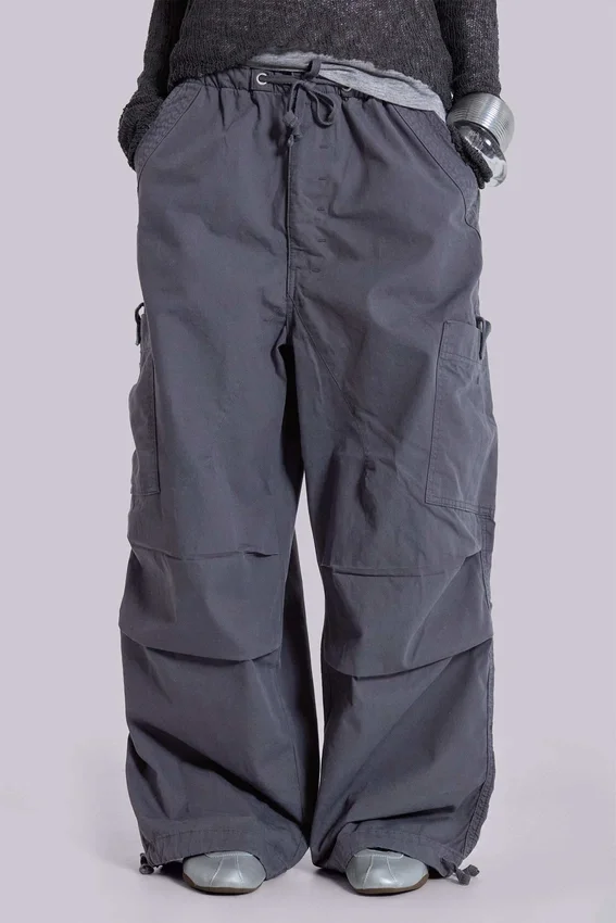 Pantalon cargo « Parachute » gris vintage