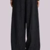 Pantalon de costume Goliath à fines rayures noires