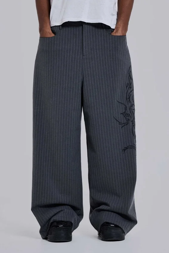 Pantalon de costume Goliath à fines rayures « Tattoo »