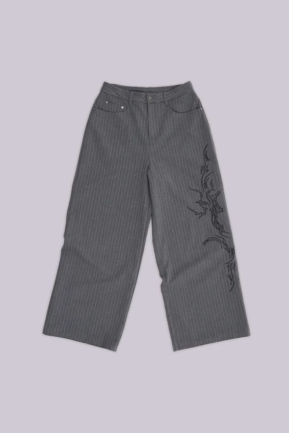 Pantalon de costume Goliath à fines rayures « Tattoo »