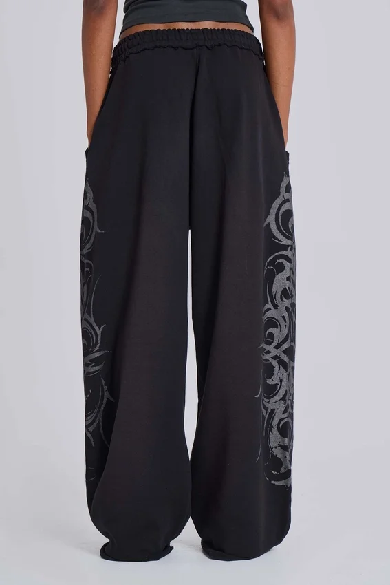 Pantalon de jogging « Blade » noir ample