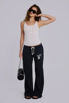 Pantalon de jogging bootcut ample Cleo en noir