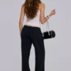 Pantalon de jogging bootcut ample Cleo en noir