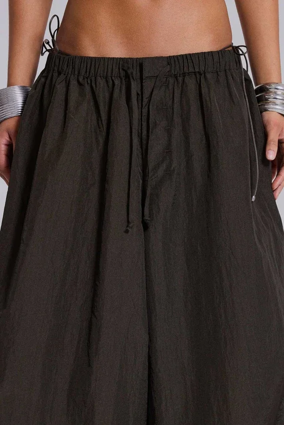 Parachute Pants en nylon Nexis, couleur kaki