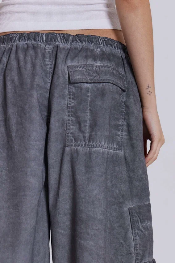 Parachute Pants noir délavé à l'huile
