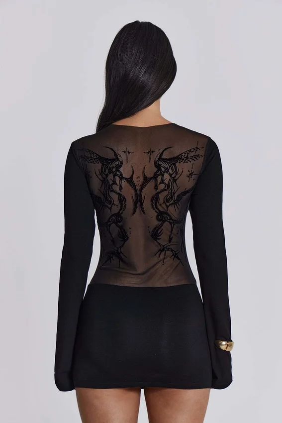 Robe en maille « Black Wings »