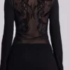 Robe en maille « Black Wings »
