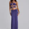 Robe longue à bretelles Amara avec finitions métalliques