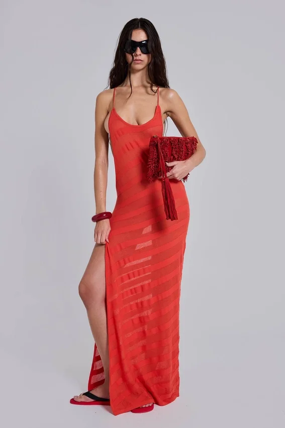 Robe longue en maille « Noir » couleur corail
